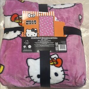 Hello Kitty Plush Candy Corn Blanket - Pink